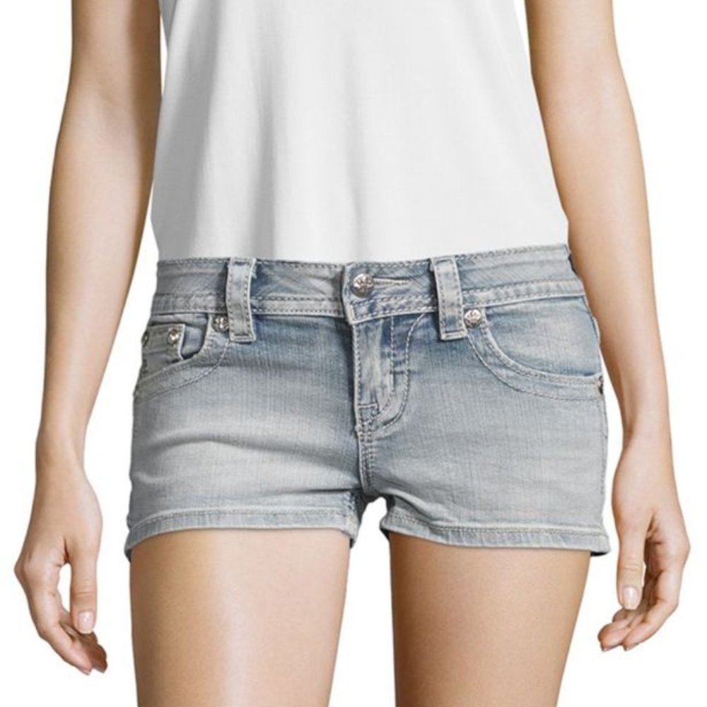 Miss Me Faded Denim Short, Size 27 NWT - Picture 2 of 8